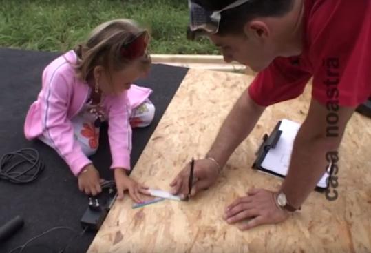 Cum se face: castel pentru copii ieftin, din plăci OSB 2